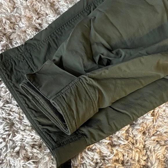 Patagonia Men's Dark Green Camp Sweat Pant - Picture 7 of 10